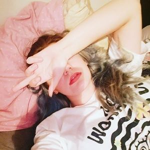 Meet your Posher, Halle jade